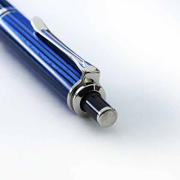  【ギフトセット】ペリカン ボールペン スーベレーン K405 ブルー縞＋ レザーペンケースTG-11 ＜リフィルおまけ付き＞